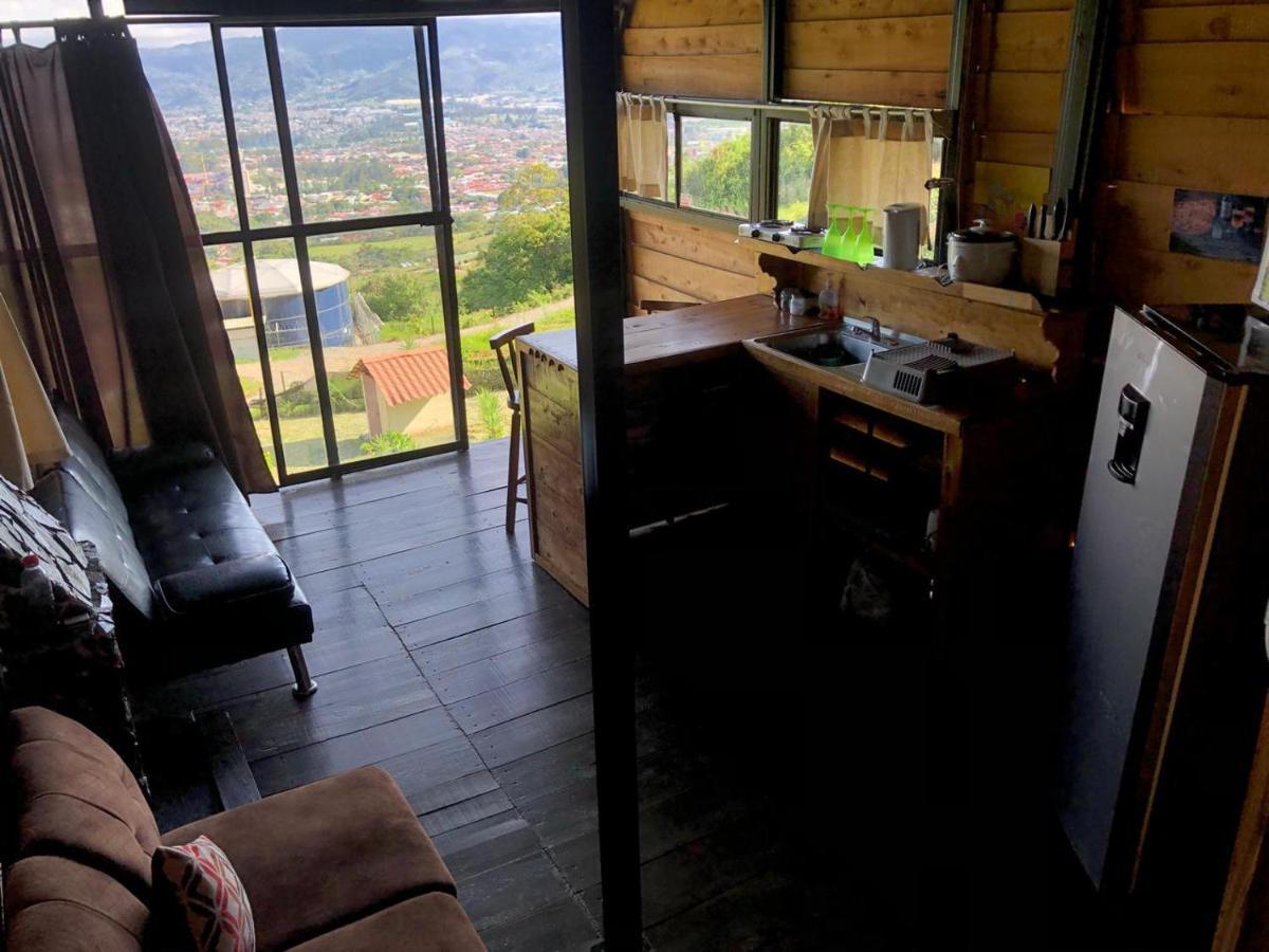 Quinta Bella Vista Aparthotel Картаго Екстериор снимка